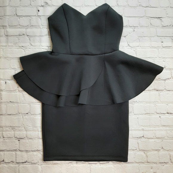 Bundle of 4 dresses - Picture 2 of 16